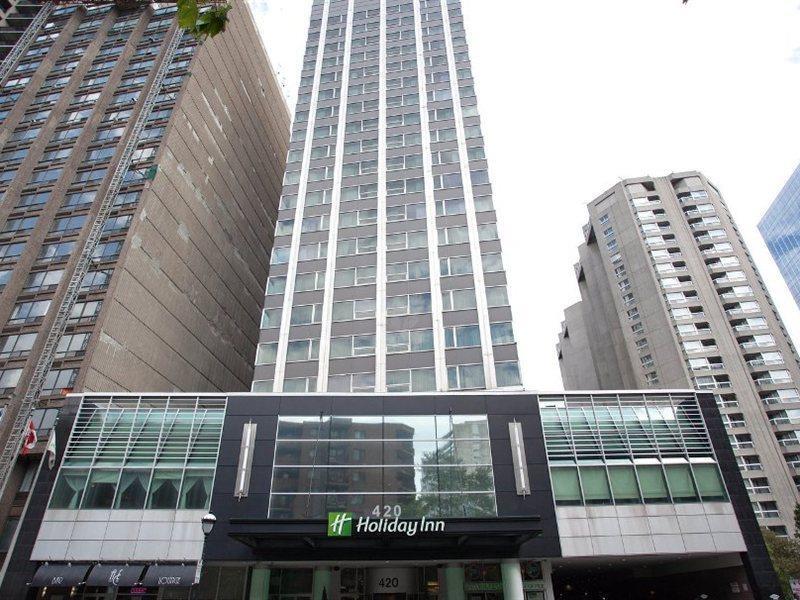 Holiday Inn Montreal Midtown Exterior photo